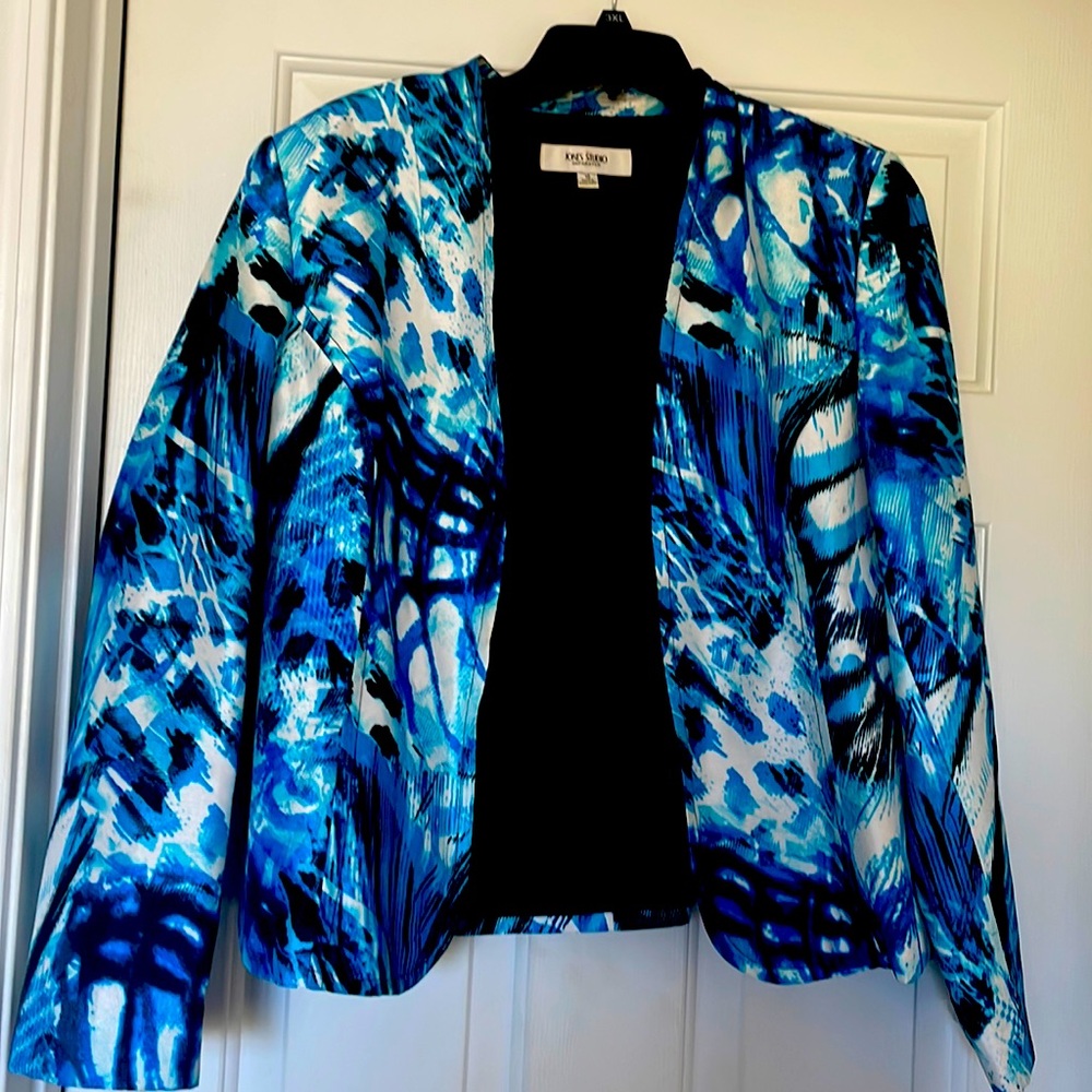 Beautiful, multicolor (blues,black,and white) blazer.  Jones New York size 16